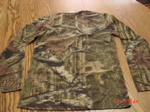 Junior  Womens Camouflage Long Sleeve Shirt by Mossy Oak - Picture 1 of 3
