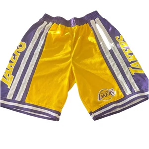Los Angeles Lakers NBA Basketball Athletic Shorts Größe Medium - Bild 1 von 11