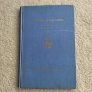 Vintage 1943 BUTTON HAND BOOK Comparative Values Serial Numbers 1943 HC GUC - Picture 1 of 6