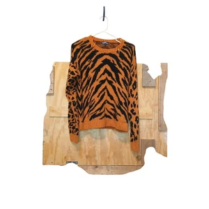 animal print graphic slouchy comfy sweater - Picture 1 of 3