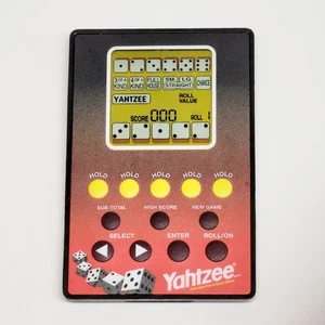 Hasbro 2003 Electronic YAHTZEE Slim Handheld Travel Game LCD schwarz/rot getestet - Bild 1 von 4