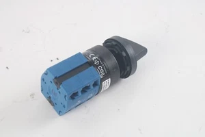 Kraus & Naimer D-X071 CG8 Industrial Rotary Selector Switch AT18A74397/000100 - Picture 1 of 3