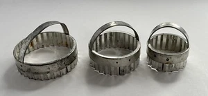 Set of 3 Nesting Metal Cookie, ,Biscuit, Cutters with Handles - Picture 1 of 13