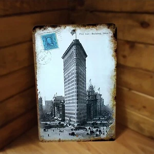 New York City Vintage Flatiron Postcard Design Metal Poster Sign - Imagen 1 de 2