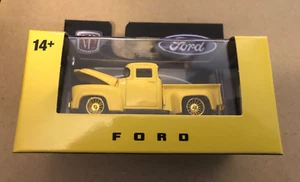 1/64th M2 Machines Detroit Muscle R86 1956 Ford F-100 Pickup Truck Custom CHASE - Picture 1 of 2