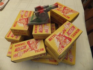 25 pc boxed lot 1950S MANOIL TOY ACTION CANNON model 200 OLD STORE STOCK - Picture 1 of 3