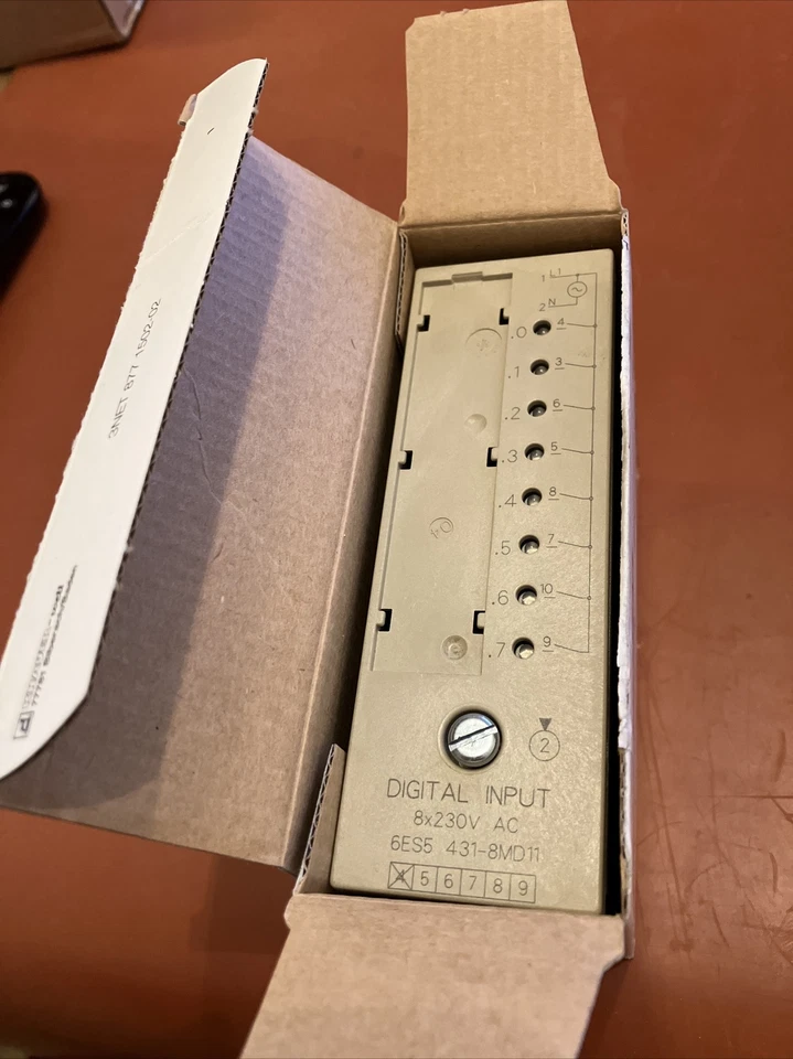 UK,B#15,24hr, New, Siemens s5 Dig Input, 6ES5431-8MD11, 6ES5 431-8MD - Image 1 of 1