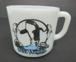 vintage 1985 Anchor Hocking white milk glass Sea World Orca dolphins coffee mug - Picture 1 of 10