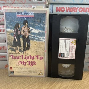 YOU LIGHT UP MY LIFE - Retail VHS - RCA/Columbia ~ Hollywood Romance Collection - Afbeelding 1 van 8