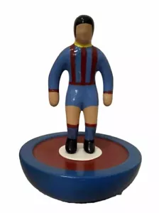 SUBBUTEO BARCELLONA SCULTURA CERAMICA STEFANO PUZZO 28x20x20 CM 2024 MADE ITALY - Foto 1 di 4