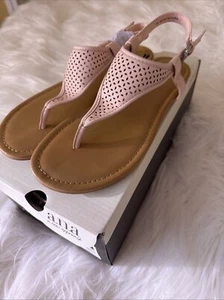 ANA SWISS BLUSH/TAN Thong Sandals Women's Size 9 NEW MSRP $50 - Picture 1 of 3