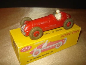 DINKY TOYS Ancienne Alfa Roméo Racing Car + Boîte - Photo 1/2