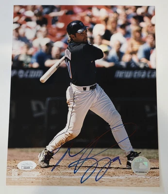 MIKE PIAZZA Signed 8x10 Photo-HOF-LOS ANGELES DODGERS-NEW YORK METS-JSA - Image 1 of 4