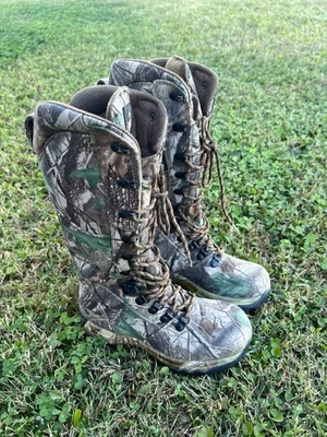 RedHead Woman’s Camo Insulated Water Proof Hard Toe Lace Up Snake Boots Size 6 - Image 1 of 4