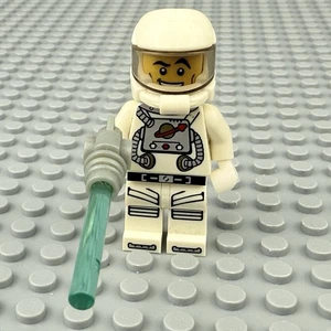 LEGO Spaceman Minifigure Collectible Series 1 - Complete w/o Stand - Picture 1 of 5