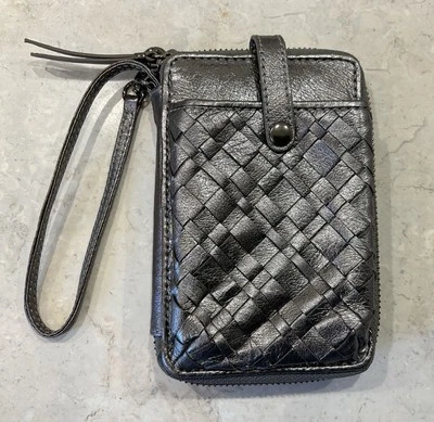ELLIOTT LUCCA WOVEN SILVER GRAY METALLIC LEATHER ZIP WRISTLET ID CARD WALLET - Image 1 of 4