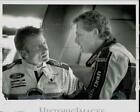 1990 Press Photo Mark Martin, Winston Cup leader talks with Rusty Wallace