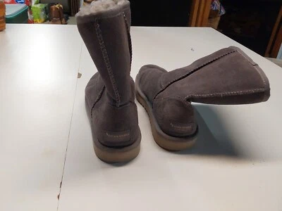 Koolaburra by UGG女式灰色毛皮衬里靴 — 第 1/4 张图片