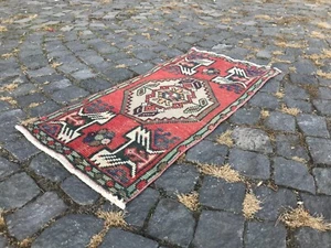 Small Vintage Rug Handmade Turkish Kilim Wool Boho Home Accent Carpet - Picture 1 of 10