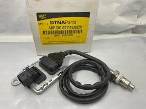 Detroit Diesel NOX Sensor ABP G01 A0101538128 DDE EA0101538128 A011-153-28-28 - Picture 1 of 3