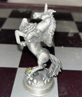 Pieza de ajedrez Fantasy of the Crystal Drummen The Unicorn WhiteKnight Franklin como nueva Foto 1 de 4