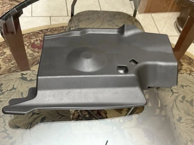 2007-2008 ACURA TL Type S Passenger Cover Lower Used Oem 77345-SEP-A002 - Image 1 of 3