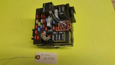 2001 2002 Yukon Tahoe Cab Fuse Box Chevy Silverado GMC Sierra 2500 15770992-01 - Image 1 of 4