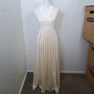 Vintage Cream Lace Details Satin V Neck Romantic Dainty Girly Maxi Dress Size M - Picture 1 of 8