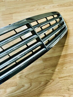 Rejilla OEM MERCEDES BENZ para Mercedes-Benz C230 C240 C280 2001-2007 Foto 1 de 4