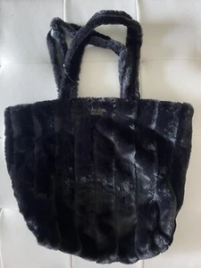 VICTORIA'S SECRET BLACK FAUX FUR SNAP CARRYALL HANDBAG TOTE SHOULDER BAG NWT - Picture 1 of 7