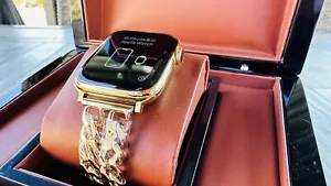 41MM Apple Watch Series 9 24k Gold Plated with a Chains Links Band - Picture 1 of 7