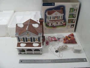 Casa de vacaciones Department 56 original Snow Village 55321 año 2003 - Imagen 1 de 11