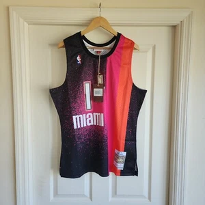 2011 Miami Heat Chris Bosh Mitchell & Ness Adult Throwback NBA Swingman Jersey - Picture 1 of 14