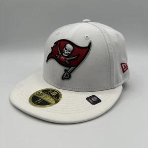 New Era 59FIFTY Buccaneers Fitted Hat 7 1/4 White NFL On-Field Low Profile Cap - Picture 1 of 12