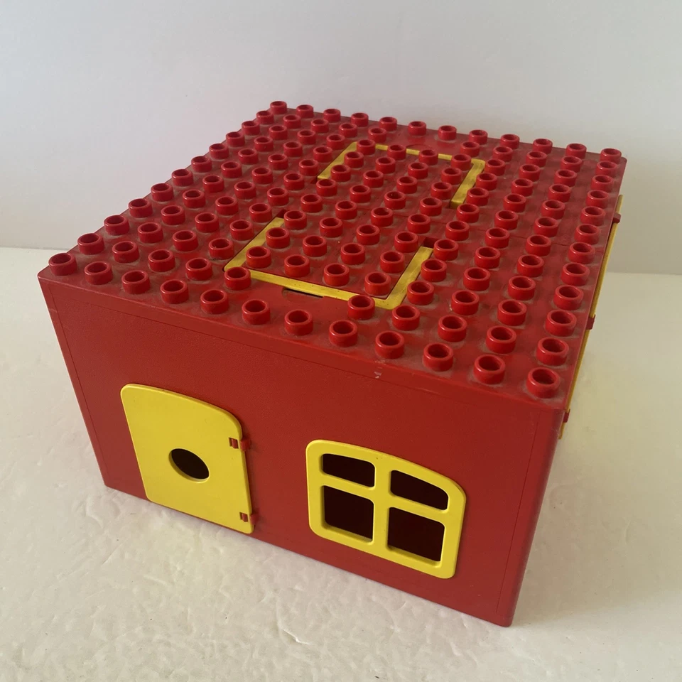 Vintage Lego Duplo Playhouse Retired Rare 2643-2 Red House Yellow Windows Doors - Image 1 of 4