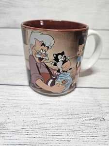 Taza de café de colección Disney Store Pinocho y Geppetto - Años 90 - Taza Walt Disney - Imagen 1 de 11