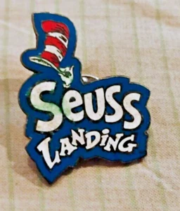 Pin esmaltado Universal Studios Dr. Seuss Landing 1998 raro - Imagen 1 de 1