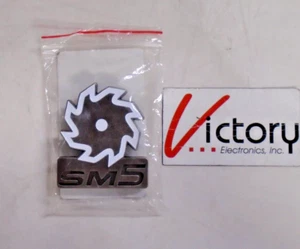 Neu ohne Etikett Vokey Design BV SM5 Toursäge Gürtelschnalle | 2,5 Zoll x 2,25 Zoll - Metall - Bild 1 von 5
