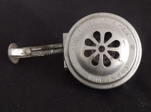Vintage FIRE CHIEF JR “ PUSH SIREN ” Bicycle / Fire Truck Pedal Car or Police - Picture 1 of 4