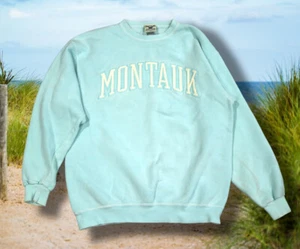 VINTAGE MONTAUK LONG ISLAND SMALL LIGHT BLUE NEW YORK CREW NECK SWEAT SHIRT - Picture 1 of 11