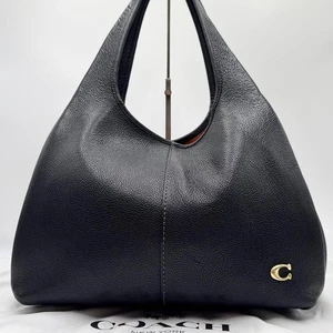 COACH LANA Shoulder bag Hobo CM544 Tote bag Handbag Black Leather W/ charm Auth - Picture 1 of 11