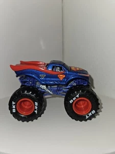 Hot Wheels 215720 1:64 Monster Truck - Blue/Red - Picture 1 of 3