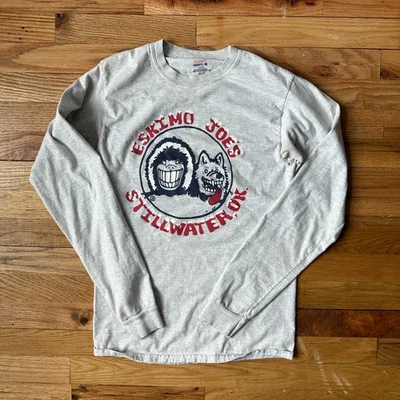 De colección Esquimal Joe's Manga Larga Gris Pequeño [16"x26"] Foto 1 de 4