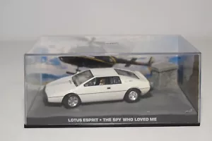 B5 1:43 UNIVERSAL HOBBIES JAMES BOND 007 LOTUS ESPRIT THE SPY WHO LOVED ME MIB - Picture 1 of 6
