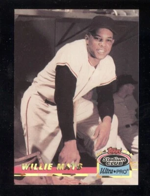 WILLIE MAYS 1993 Topps Stadium Club Ultra Pro #2 San Francisco Giants - Image 1 of 2