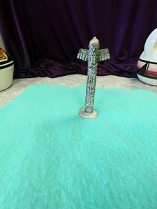 TOTEM POLE CUT WING PEWTER FIGURINE 1990 MWFP VINTAKE - Picture 1 of 4