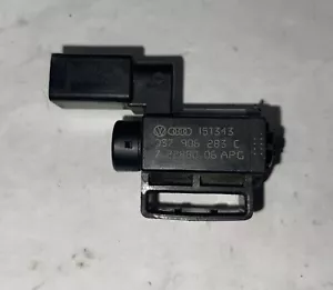 2011 VOLKSWAGEN TIGUAN VACUUM SOLENOID VALVE 037906283C - Picture 1 of 4