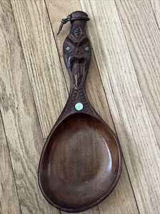 MAORI New Zealand Wood Carved Tiki Ladle Spoon Bowl Paua Abalone Eyes Vintage - Picture 1 of 14