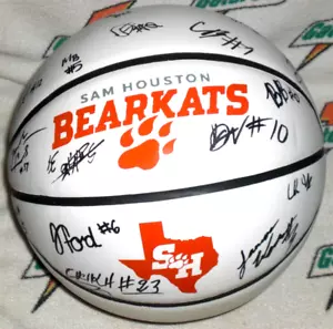 2025 SAM HOUSTON STATE BEARCATS TEAM FIRMATO F/Sz PANNELLO BIANCO LOGO BASKET - Foto 1 di 6