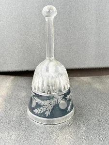 VINTAGE DECORATIVE CRYSTAL GLASS HAND BELL ETCH PATTERN - Picture 1 of 7